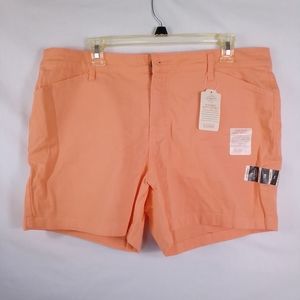 St. John's Bay 5" Shorts Size 14